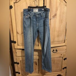 Ariat Relaxed Fit Light Blue Jeans